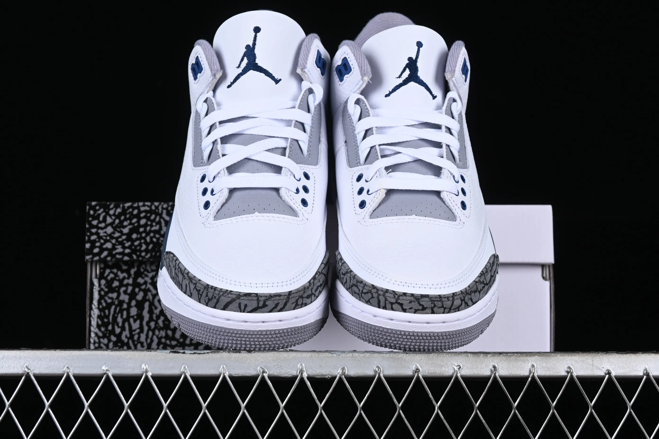 All categories Air Jordan Jordan series basketball shoes Air Jordan 3 foreign trade version Air Jordan 3 Retro "Midnight Navy" AJ3 Joe 3 midnight blue cement color CT8532-140